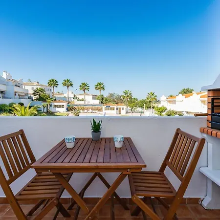 Pauline's In A Small And Quiet In Porches Lejlighed Porches (Algarve)