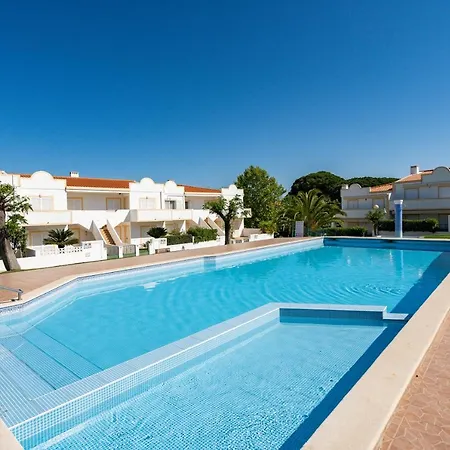Διαμέρισμα Pauline's In A Small And Quiet In Porches Porches (Algarve)